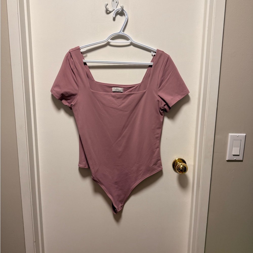 Aritzia Babaton Dusty Pink Bodysuit Top